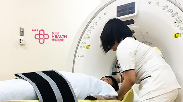 贴心医生日本体用户在做核磁共振检查